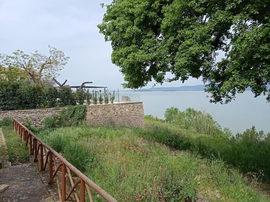 Il Borgo Antico Villa Monte del Lago Buitenkant foto